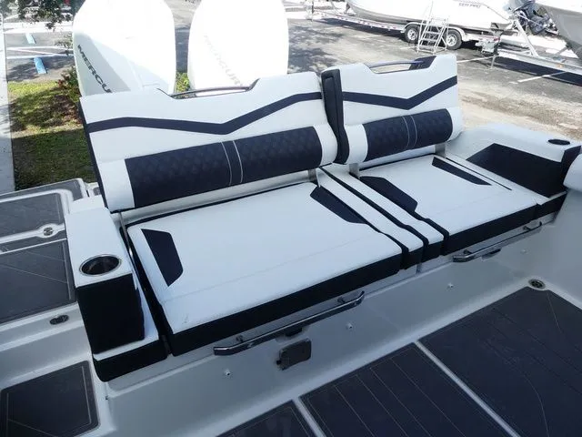 Slide: The Image of Monterey Elite 30 OB 2026 - 12