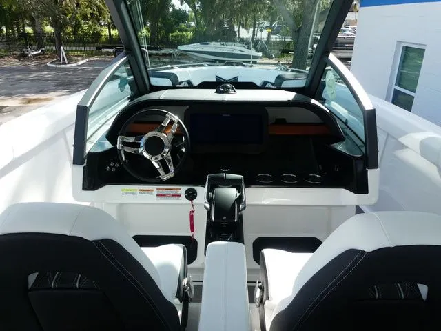 Slide: The Image of Monterey Elite 30 OB 2026 - 16