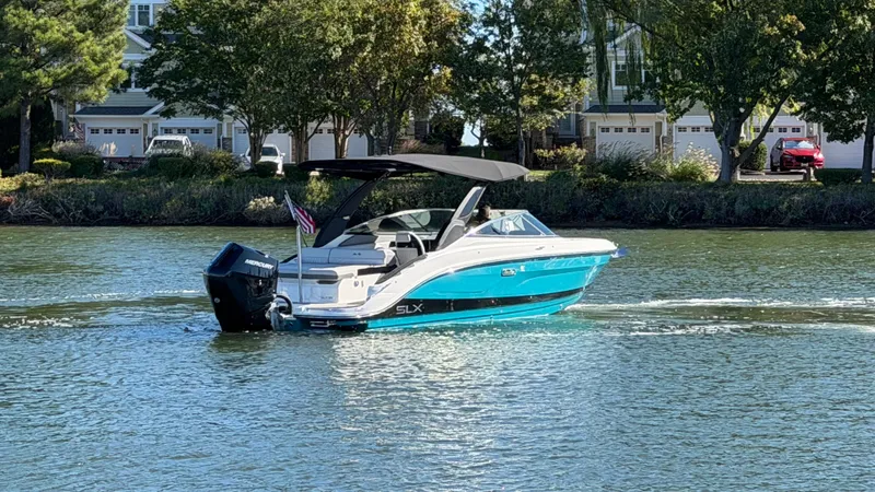 Slide: The Image of Sea Ray SLX 260 Outboard 2026 - 2