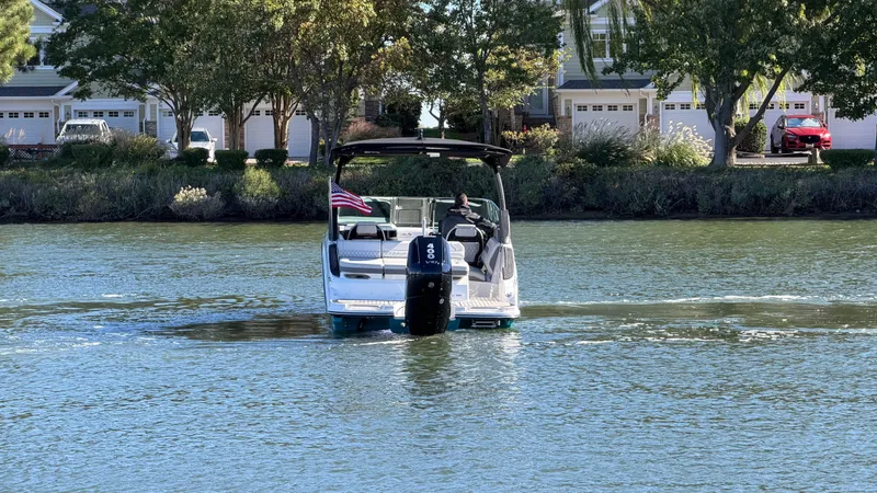 Slide: The Image of Sea Ray SLX 260 Outboard 2026 - 3