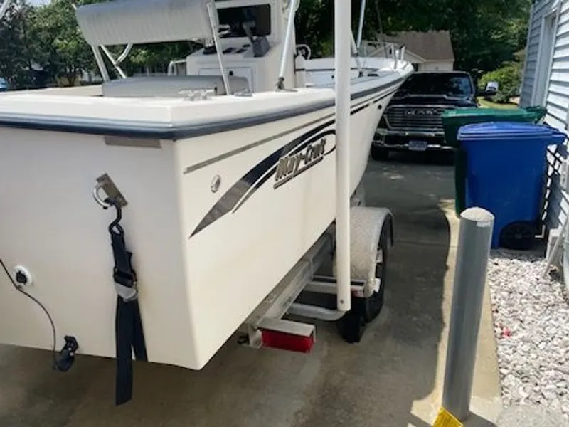 Slide: The Image of May-Craft 1900 Center Console 2007 - 6