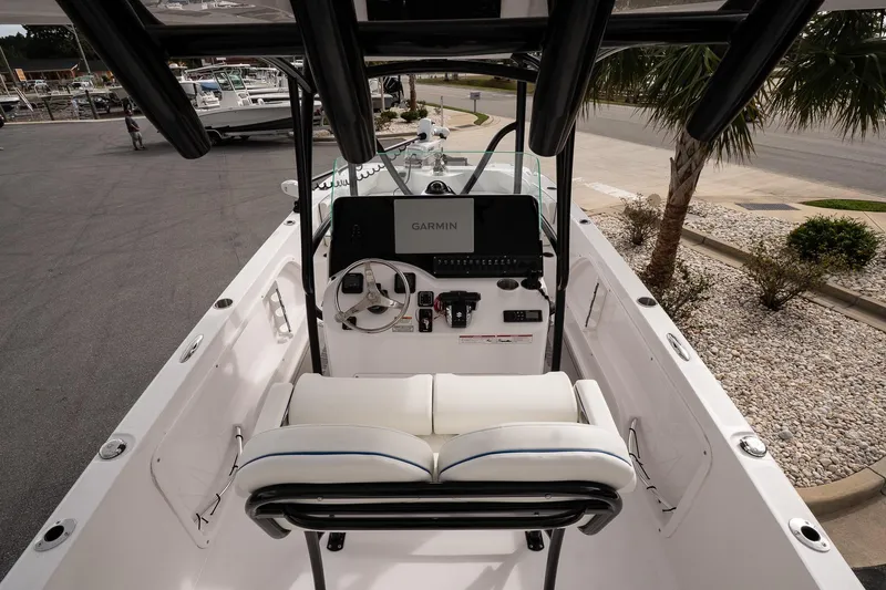 Slide: The Image of 2025 Twin Vee 240 GFX CC boat interior with Garmin navigation system. - 13