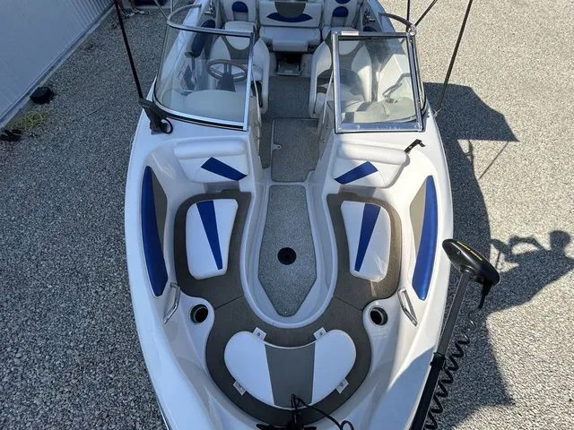 Slide: The Image of Glastron GT 205 2012 - 12