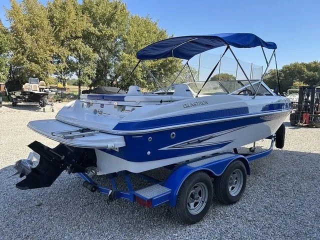 Slide: The Image of Glastron GT 205 2012 - 3