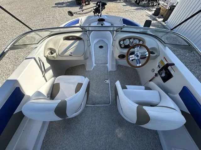 Slide: The Image of Glastron GT 205 2012 - 9