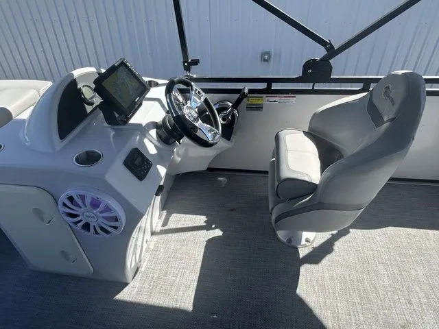 Slide: The Image of Massimo P23 MAX 2021 - 10