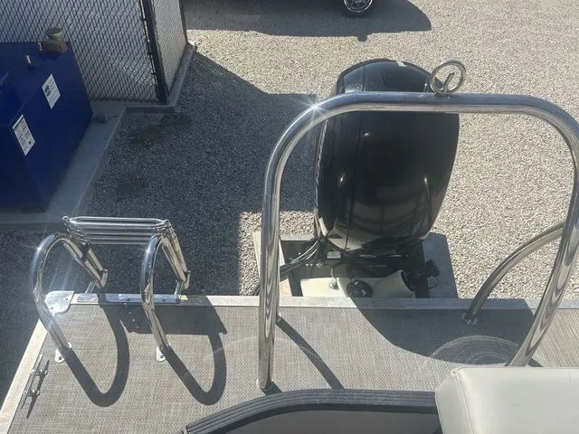 Slide: The Image of Massimo P23 MAX 2021 - 19