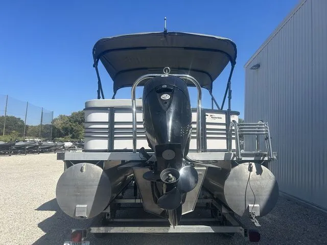 Slide: The Image of Massimo P23 MAX 2021 - 4