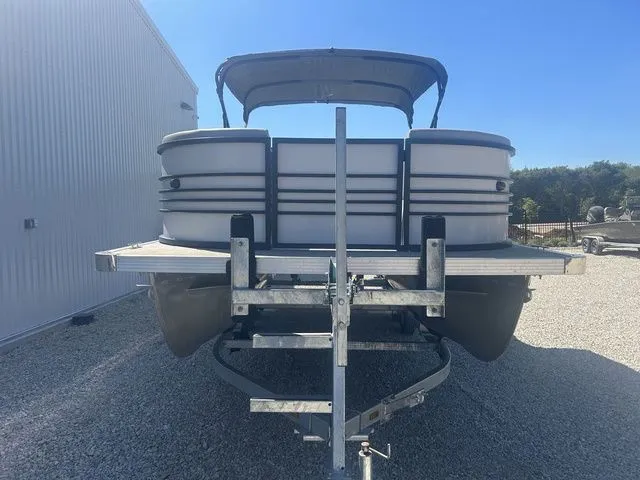 Slide: The Image of Massimo P23 MAX 2021 - 7