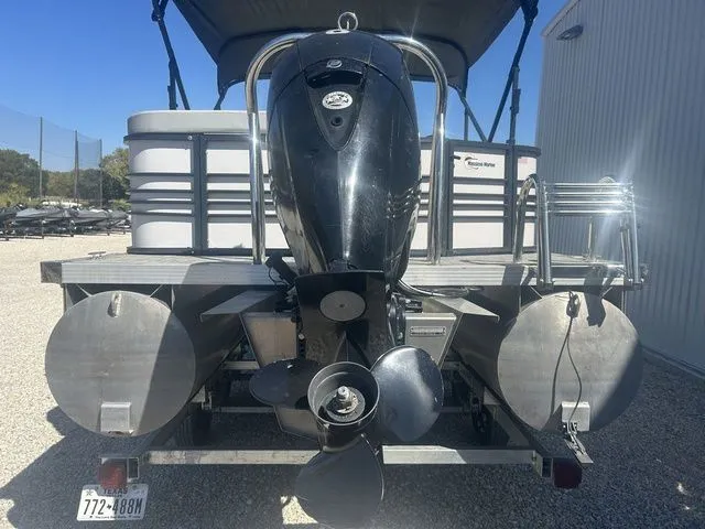 Slide: The Image of Massimo P23 MAX 2021 - 8