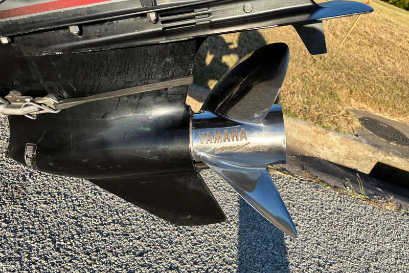 Slide: The Image of 2011 Skeeter ZX250 boat engine mount and ladder detail in sunlight. - 20