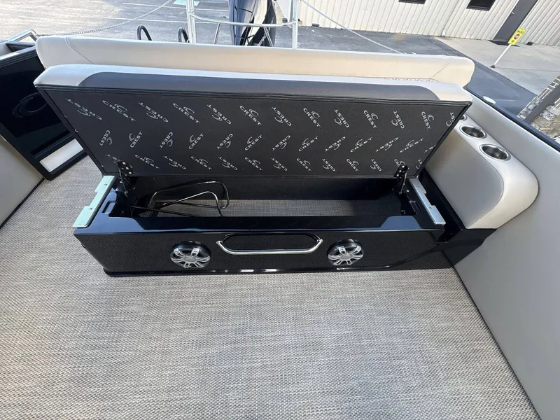 Slide: The Image of Crest CARIBBEAN 230SLS 2026 - 25