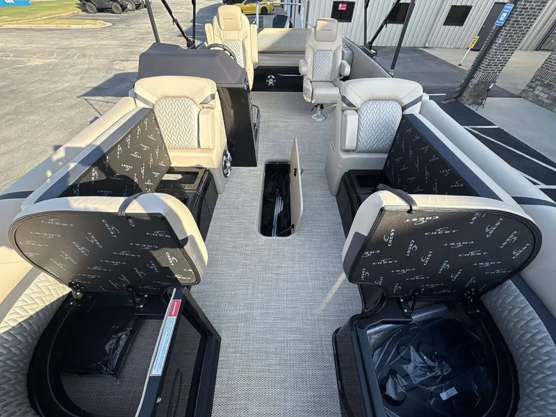 Slide: The Image of Crest CARIBBEAN 230SLS 2026 - 32