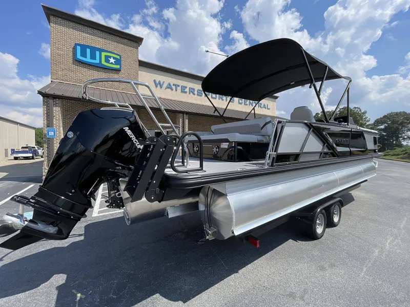 Slide: The Image of Crest Caribbean 250SLS 2026 - 18