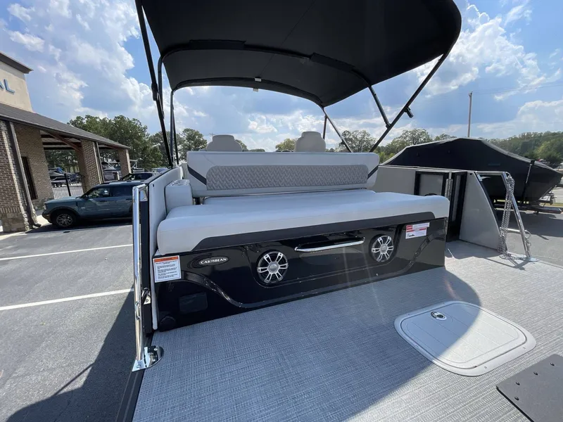 Slide: The Image of Crest Caribbean 250SLS 2026 - 26