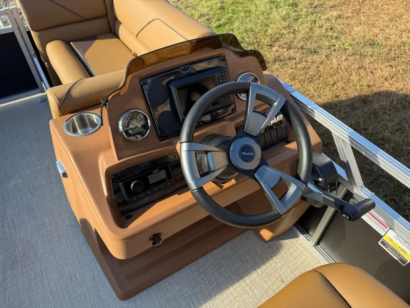 Slide: The Image of Tahoe Sport 2180 Swingback (VRB) & Honda 4-Stroke EFI 2026 - 13