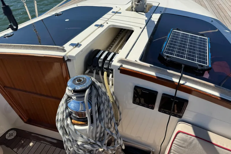 Slide: The Image of Cockpit of 2018 Leonardo Yachts Eagle 44 with solar panel and winch ropes. - 13