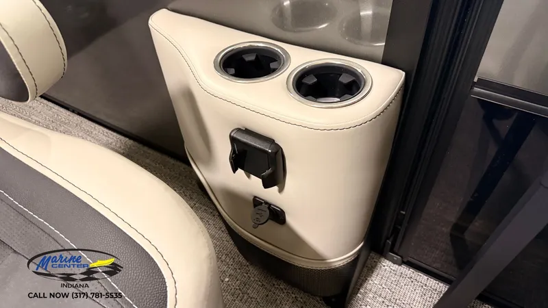 Slide: The Image of Barletta Cabrio 24UC 2026 - 15