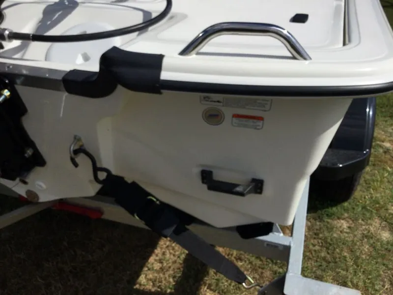 Slide: The Image of Mako Pro Skiff 17cc 2026 - 17