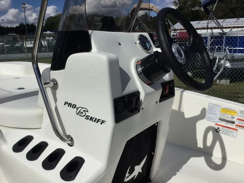 Slide: The Image of Mako Pro Skiff 15CC 2026 - 6