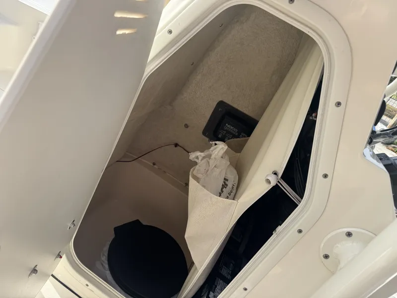 Slide: The Image of Key West 230 Bay Reef 2018 - 10