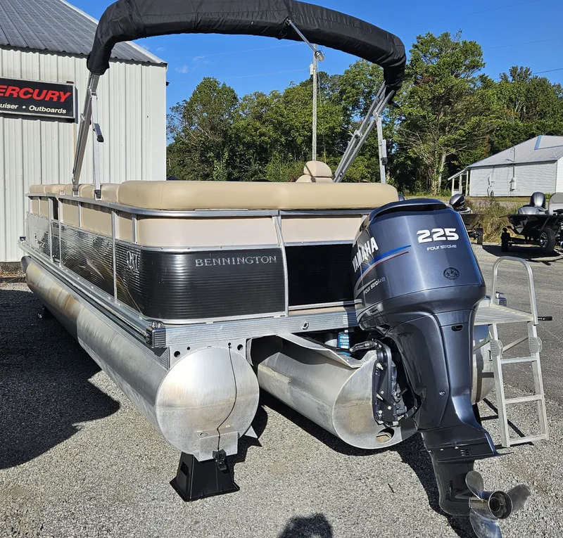 Slide: The Image of Bennington 2575 QXI 2009 - 2