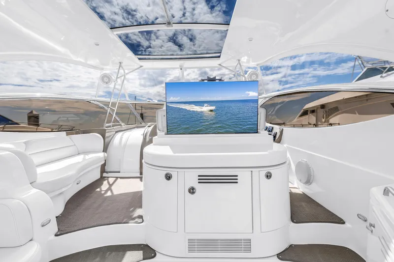 Slide: The Image of Luxurious 2002 Cruisers 5370 yacht interior with modern amenities and sleek design. - 14