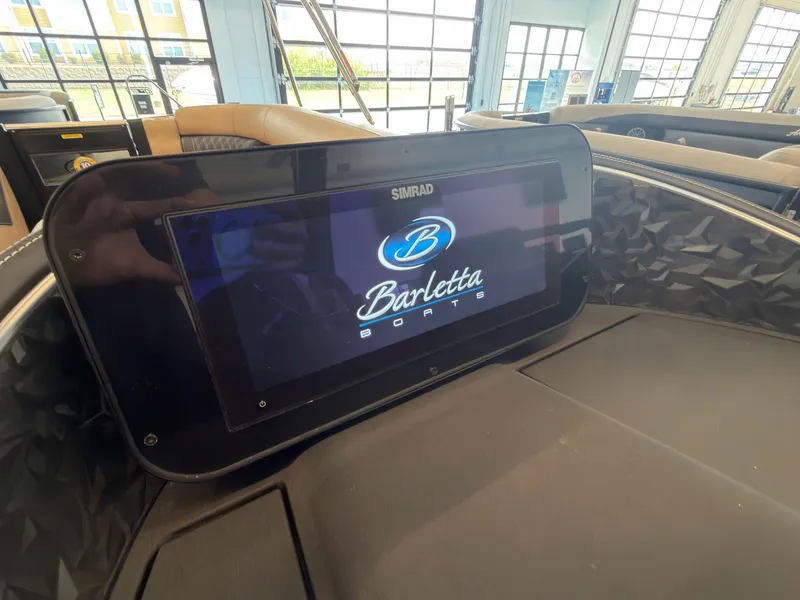 Slide: The Image of Barletta L25MA 2026 boat console with Simrad display. - 47