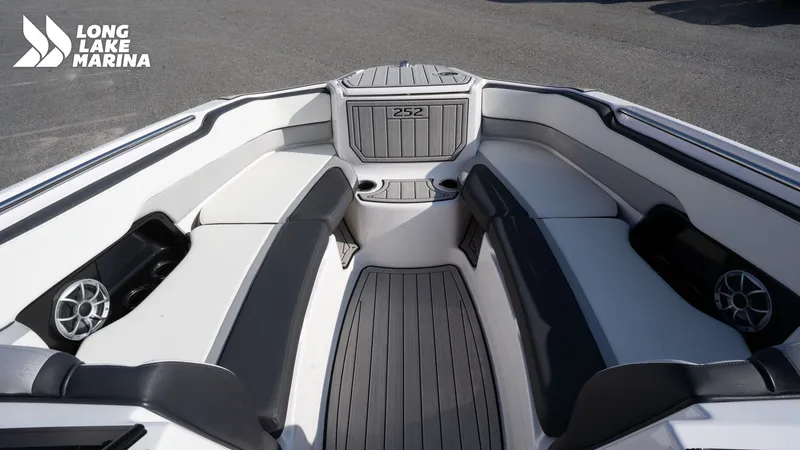 Slide: The Image of Yamaha 252SD 2023 - 21