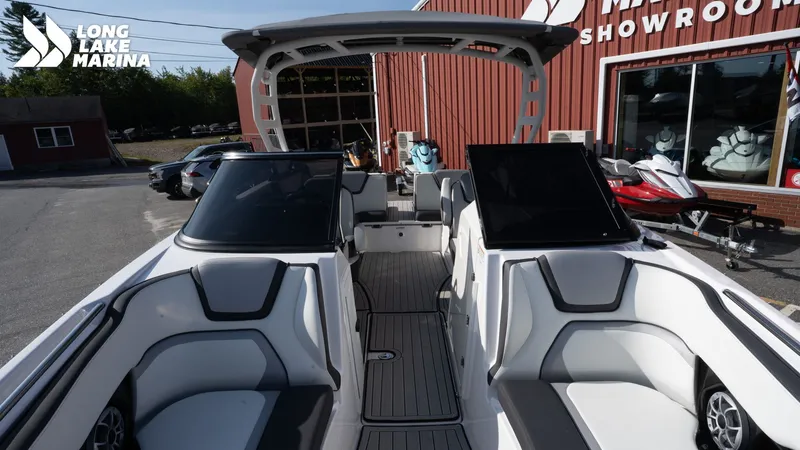 Slide: The Image of Yamaha 252SD 2023 - 23