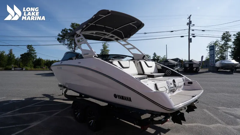 Slide: The Image of Yamaha 252SD 2023 - 6