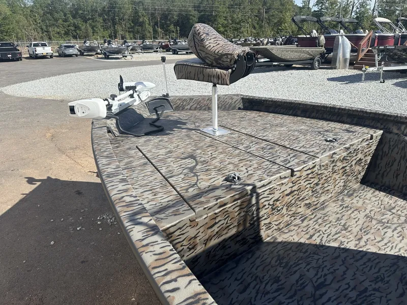 Slide: The Image of Xpress H190B Bay 2026 - 6