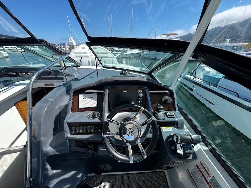 Slide: The Image of Cruisers Yachts 35 2019 - 5