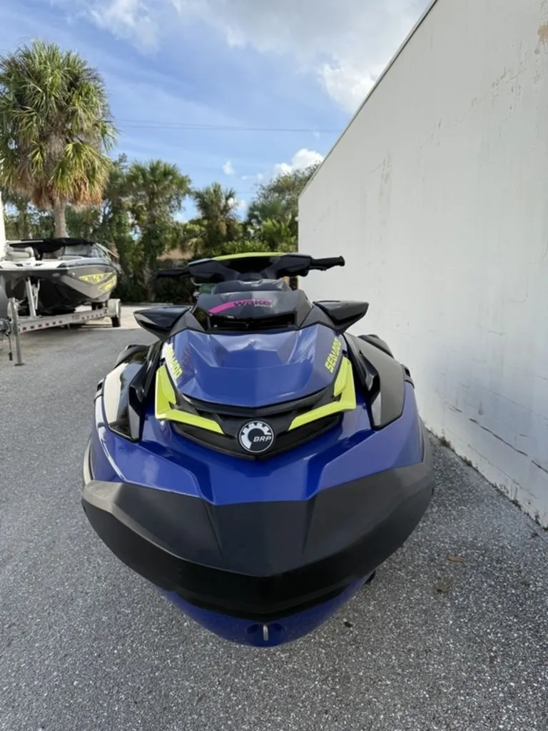 The Image of Sea-Doo Wake Pro 230 2020 - 0