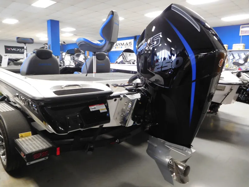 Slide: The Image of Caymas CX 20 PRO 2026 - 22