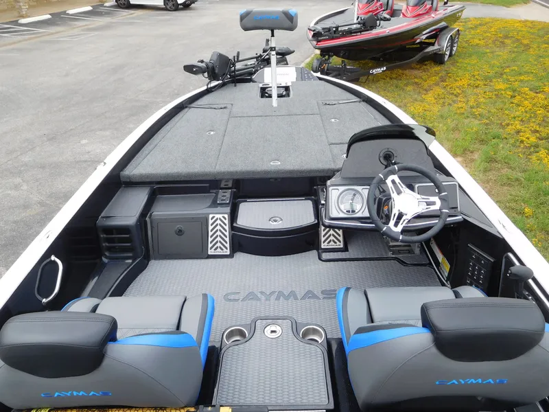 Slide: The Image of Caymas CX 20 PRO 2026 - 7