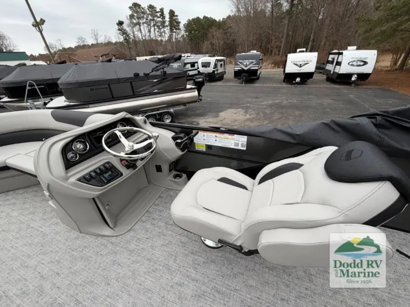 Slide: The Image of LE Series 224CR 2026 - 14