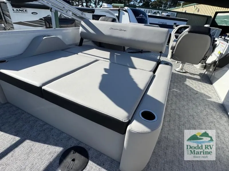 Slide: The Image of LE Series 224UL 2026 - 24