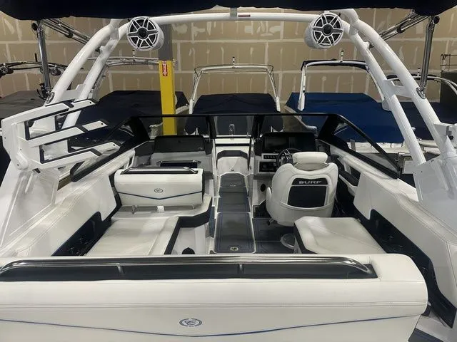 Slide: The Image of Cobalt R4 Surf 2026 - 7