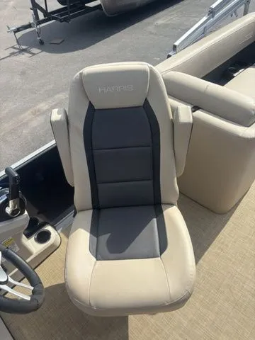 Slide: The Image of Harris Cruiser 250 CWDH 2024 - 12