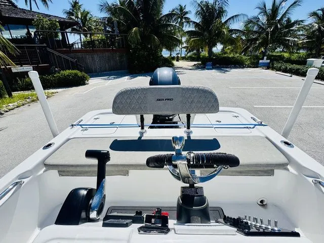 Slide: The Image of Sea Pro 172 Bay 2022 - 6