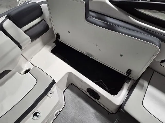 Slide: The Image of Yamaha AR195 2026 - 9