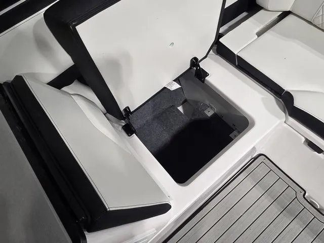 Slide: The Image of Yamaha 252S 2026 - 15