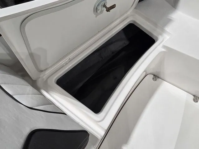 Slide: The Image of Yamaha 222 FSH Sport 2026 - 26