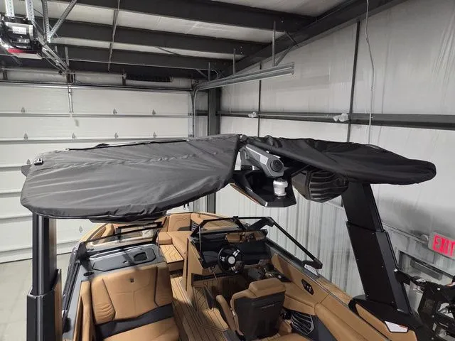 Slide: The Image of Nautique Super Air Nautique G25 2026 - 31