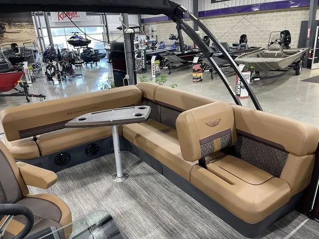 Slide: The Image of Bennington M L-Bench 22 ML 2026 - 13