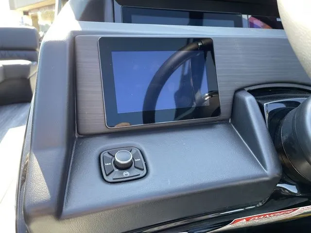 Slide: The Image of Bennington Q Swingback 27 QSBWAT2 2026 - 35