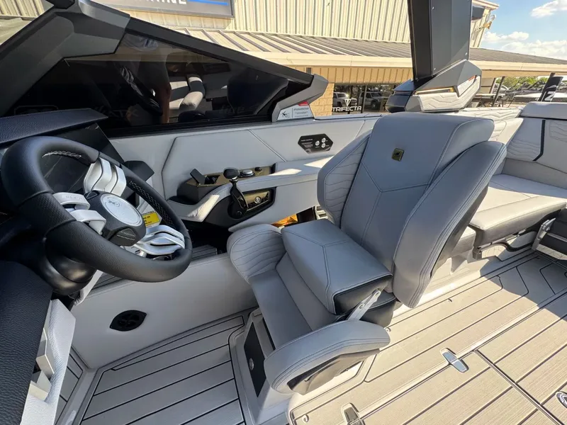 Slide: The Image of Nautique G23 2026 - 18