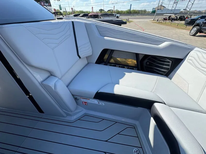 Slide: The Image of Nautique G23 2026 - 20