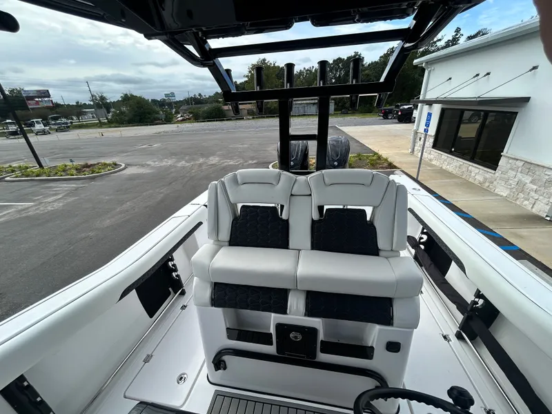 Slide: The Image of Tidewater 320 CC Adventure 2026 - 37